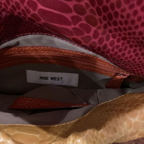 Nine West faux Snake Leather Color-block Fuchsia Yellow Orange Clutch Purse - Picture 8 of 10